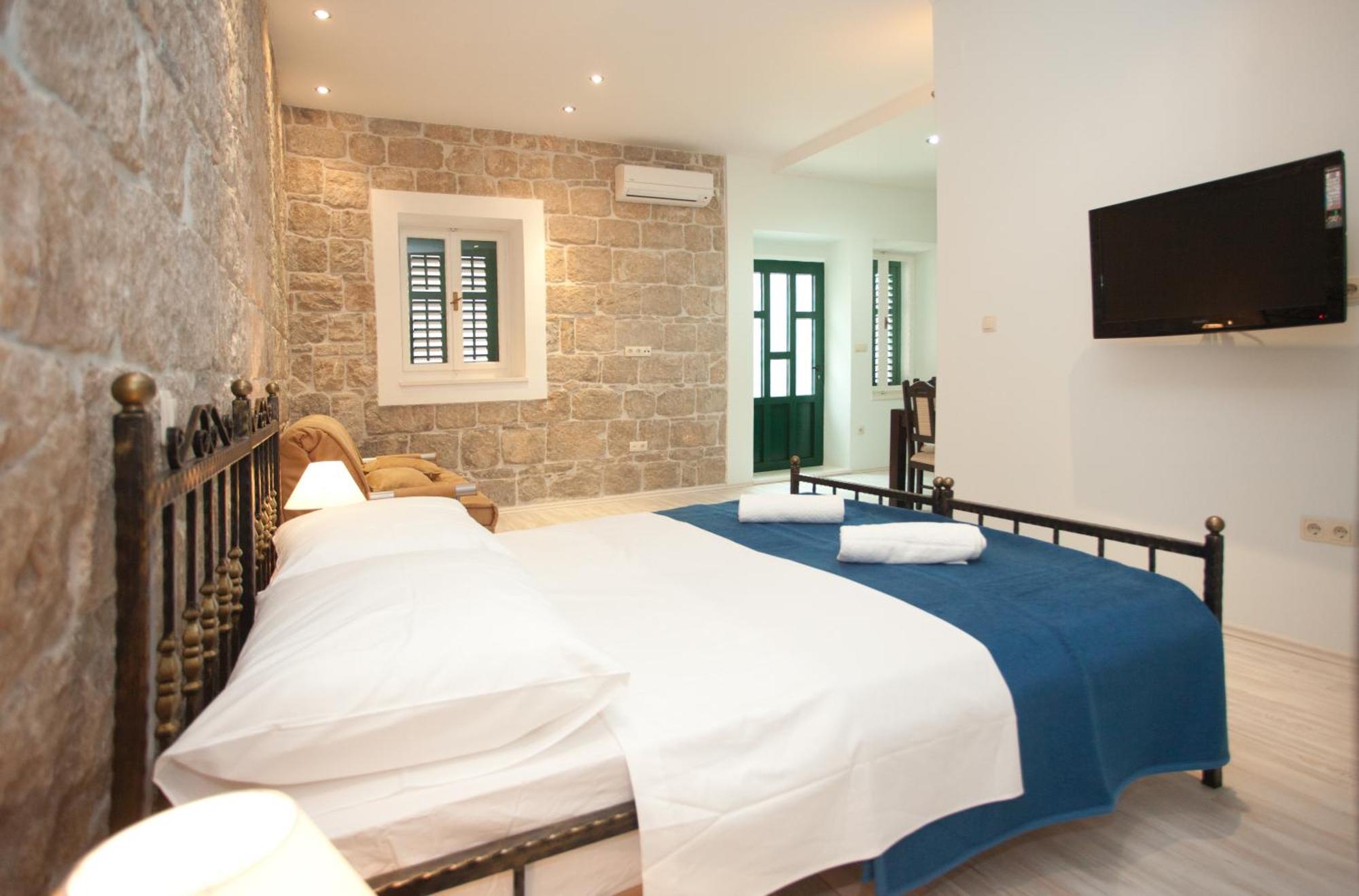 Apartments Galic สปลิท ภายนอก รูปภาพ