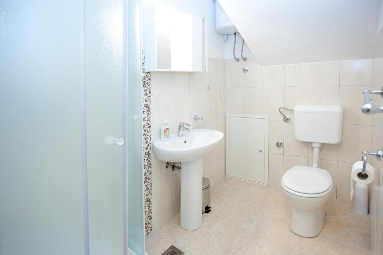 Apartments Galic สปลิท ภายนอก รูปภาพ